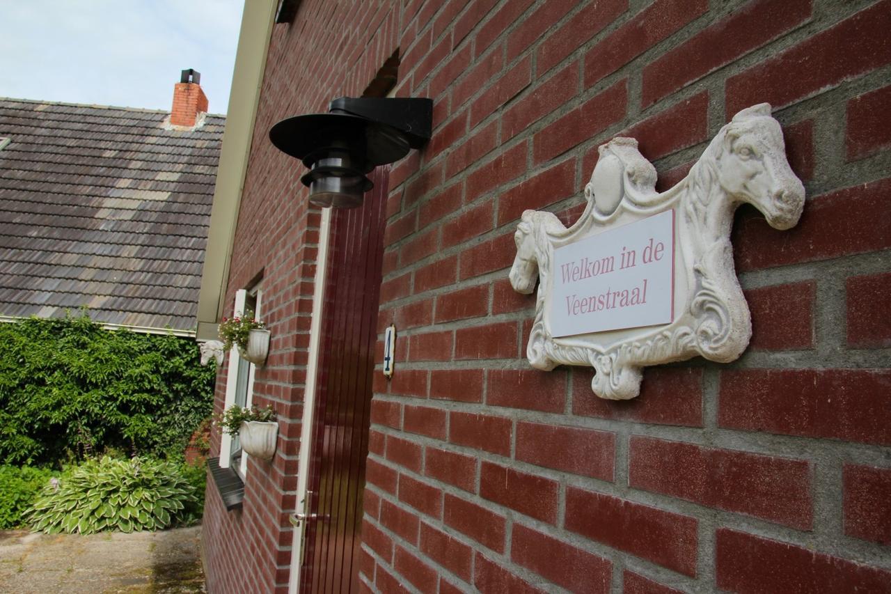 Gastenhuis De Veenstraal Gieterveen Exterior foto